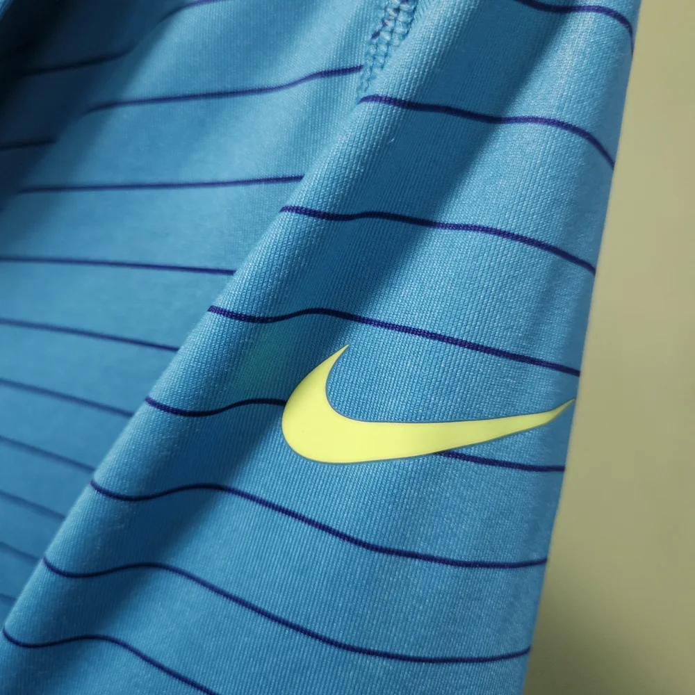 Nike Pro Dri-FIT‎ Half-Zip Teal Running Pullover